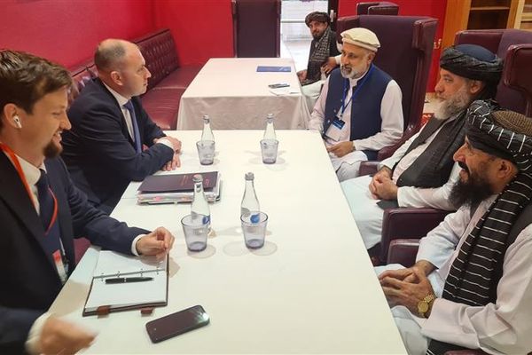طالبانو د قرغیزستان له چارواکو سره د پانګونې او سیاسي اړیکو پر پراختیا خبرې کړې