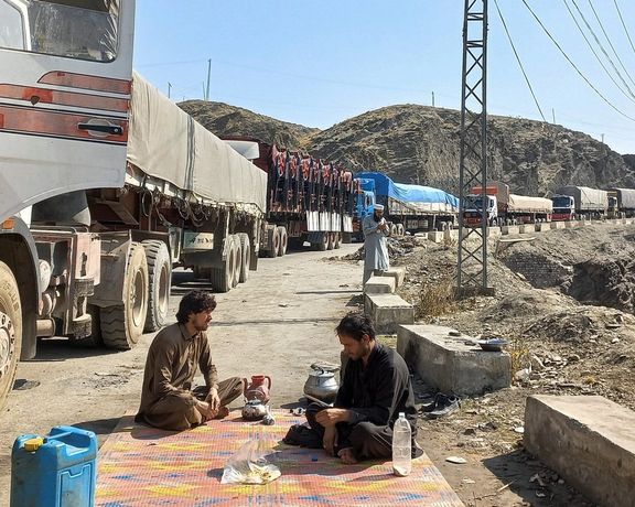 پس از ماهها توقف؛ پاکستان اجازه ترانزیت کالاهای افغانستان از همه بنادر را صادر کرد