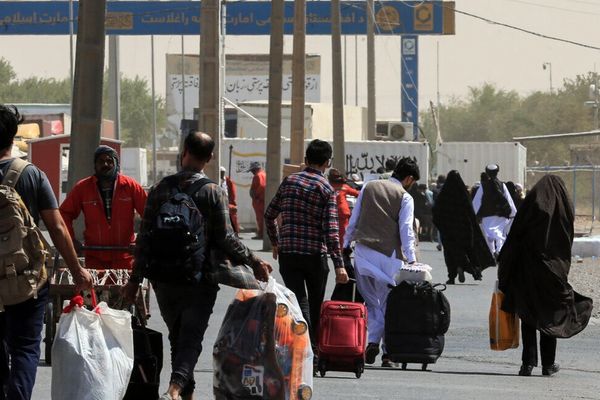 Over 70 Percent Of Afghan Migrants Are Being Forcibly Deported, Says Iranian Official