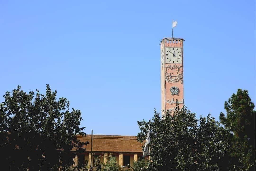 د قزاقستان شارزدافیر هرات کې له طالب چارواکو او سوداګرو سره پر تجارت زیاتولو وغږېد