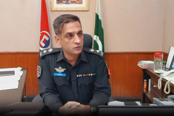 په روان کال کې؛ په پېښور کې له ۳۰۰ ډېر افغانان د بېلابېلو جرمونو په تور بندیان شوي