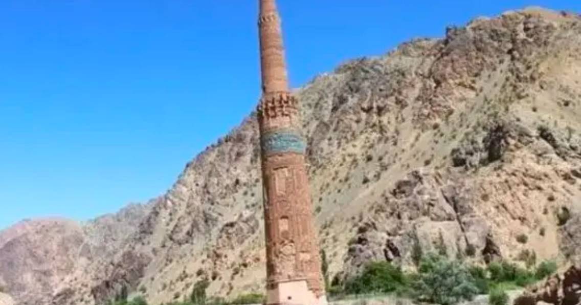 Monument In Danger Of Collapse UNESCO Official Visits Minar e Jam monument-in-danger-of-collapse-unesco-official-visits-minar-e-jam