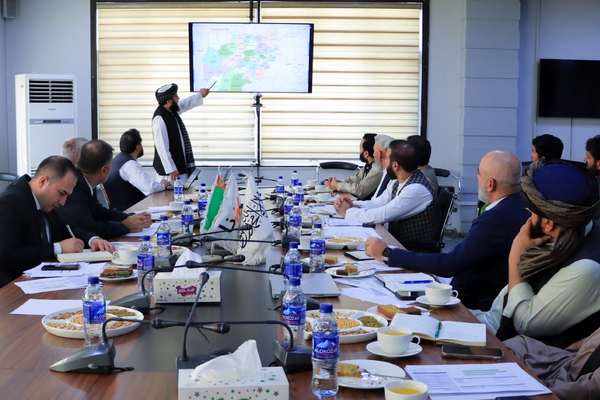 طالبان او ترکمنستان د ۵۰۰ کیلوولټه برېښنا لېږد او ټاپ پروژې په عملي کېدو سلا شوي