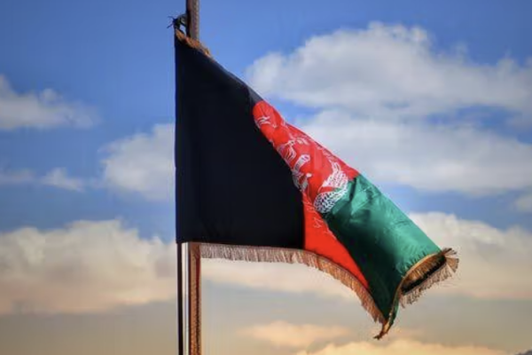 مصادر: طالبان اعتقلت 24 شخصاً في قندهار بعد نشرهم صور العَلَم الوطني