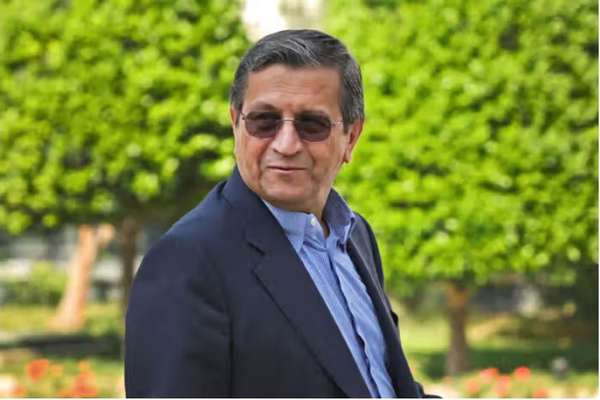 د ایران د مرکزي بانک رییس: د ایران اقتصاد له جدي ستونزو سره مخ دی خو د نړېدو درشل کې نهدی