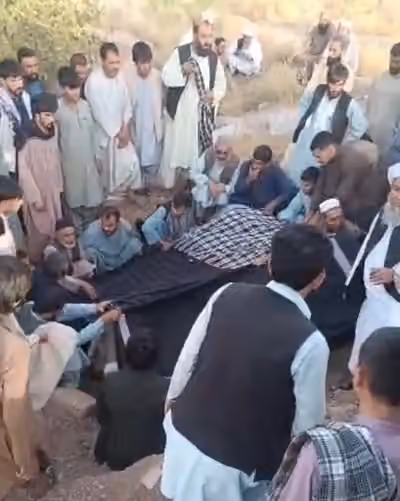 دختر سنی پس از آنکه طالبان نکاحش با پسر شیعه را فسخ کرد، به زندگیاش پایان داد