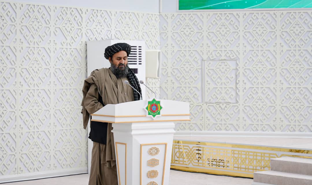 ملا برادر: ګاونډیان دې د نورو ملي حاکمیت او غرور ته په سپکه سترګه نه ګوري