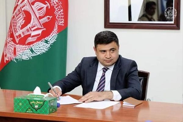 فضل محمود فضلي: طالبان خپله واکمني د ناپوهۍ او فکري کنټرول پر بنسټ ساتي