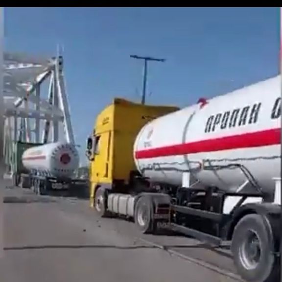 طالبان بیش از ۳۸ تن گاز «بیکیفیت» را به اوزبیکستان بازگرداند