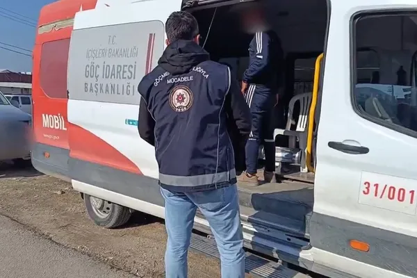 پولیس ترکیه ۱۲ پناهجوی افغان را بازداشت کرد