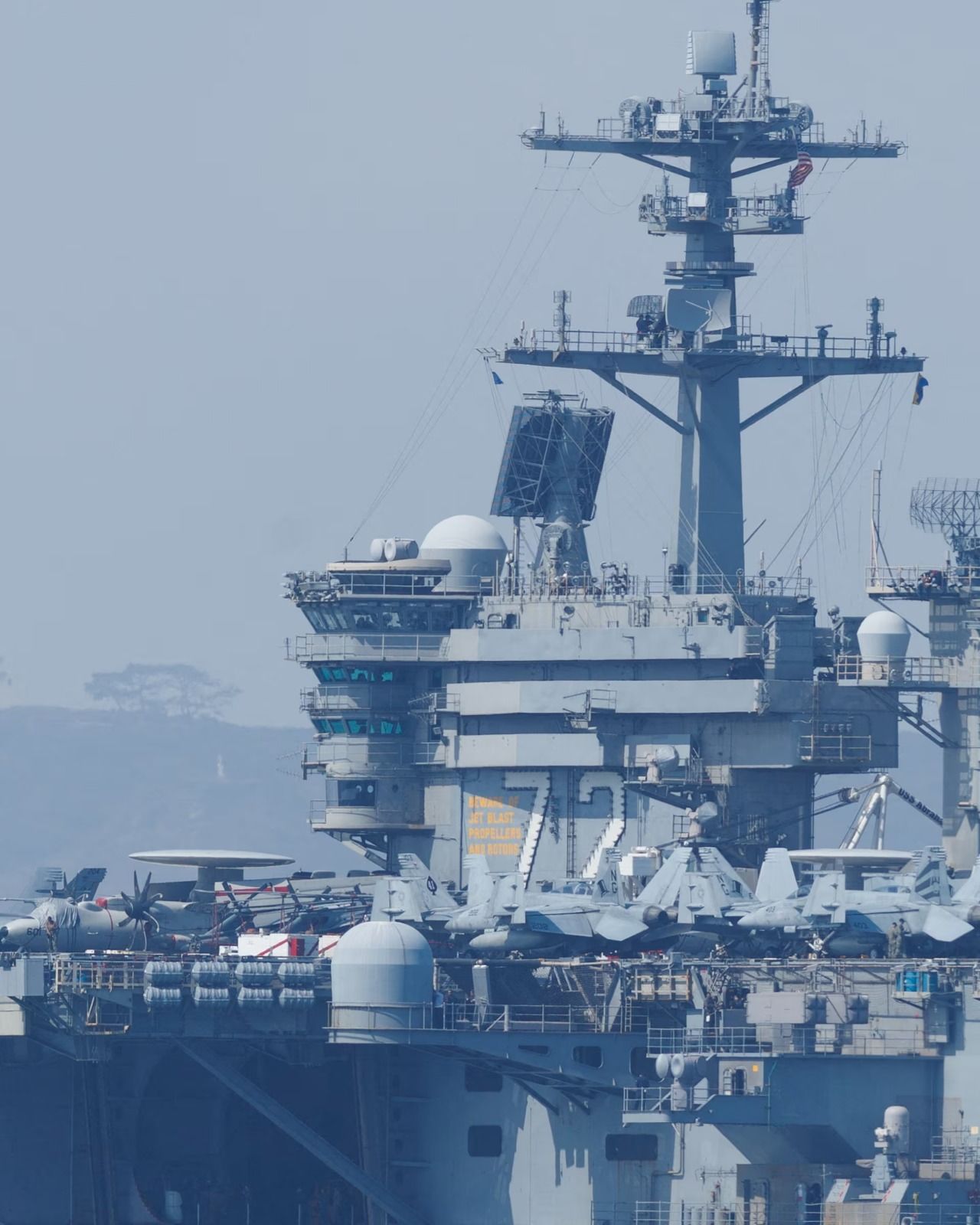 یک پهپاد ایرانی در نزدیک ناو آبراهام لینکلن سرنگون شد