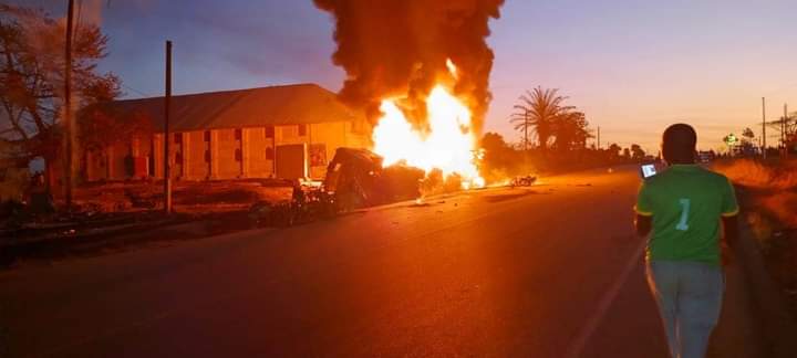 در انفجار یک تانکر سوخت در جمهوری لیبریا دست‌کم ٤٠ نفر جان باختند