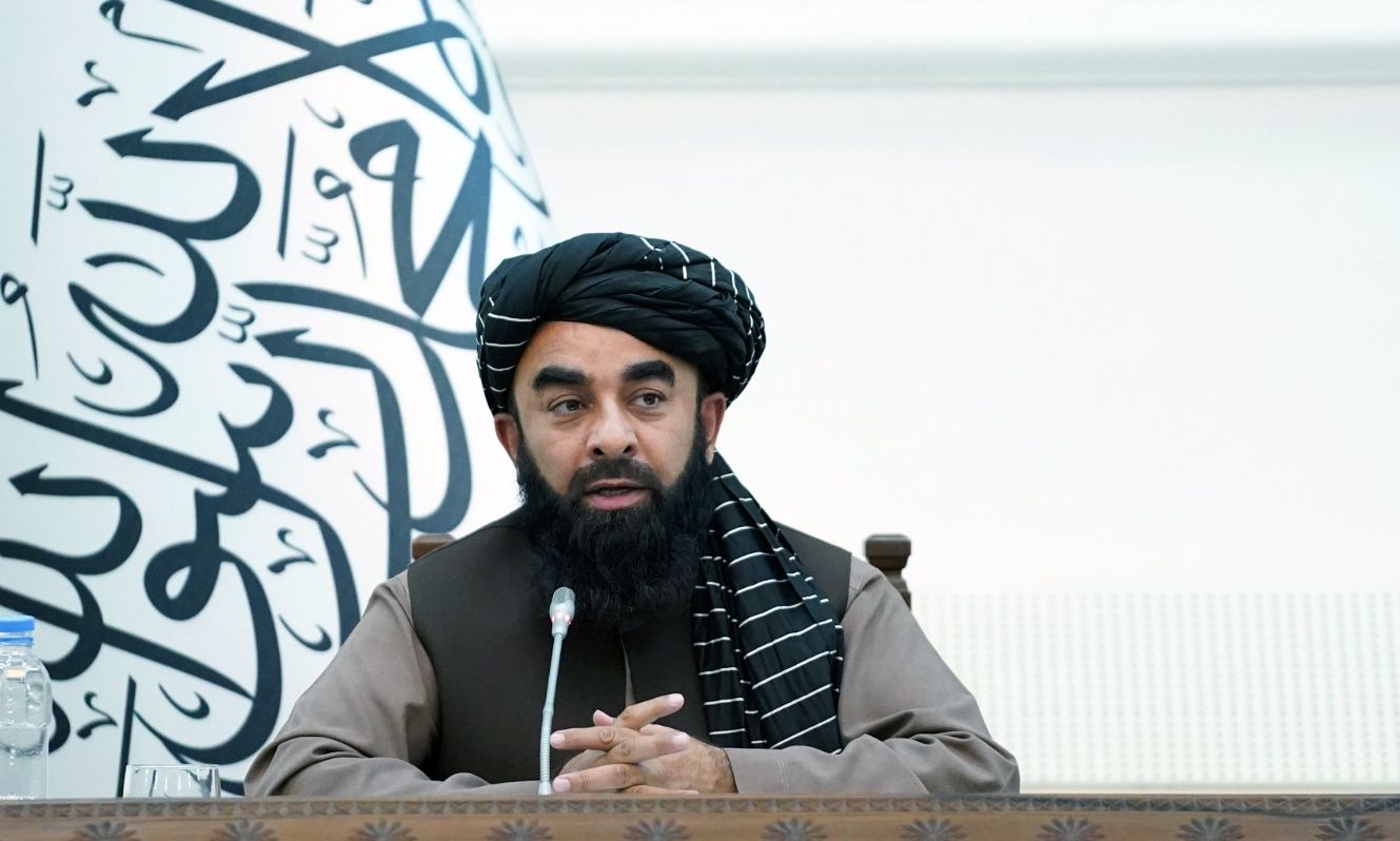 مجاهد: افغانستان له ټولو هېوادونو سره مستقیم دریځ لري او هېڅ فشار ته نه دی تسلیم شوی