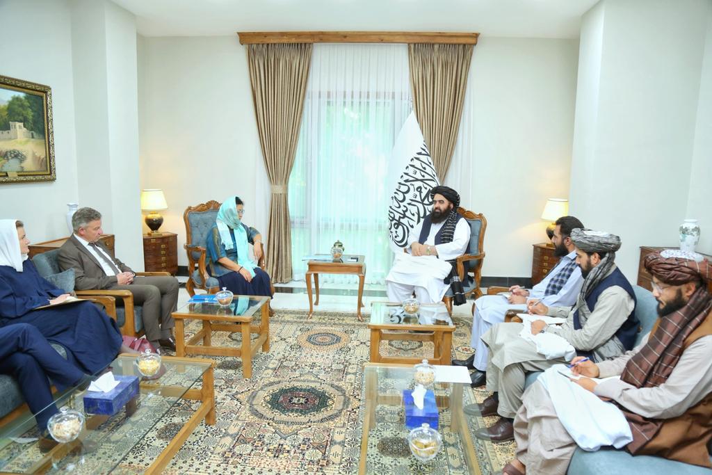 طالبانو له نړۍوالو بشري مرستو څخه د ګټې اخیستنې راپورونه رد کړل 