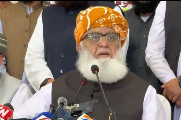 مولانا فضل الرحمان: موږ باید د کشمیر له موضوع مخکې له افغانستان سره اړیکې ورغوو