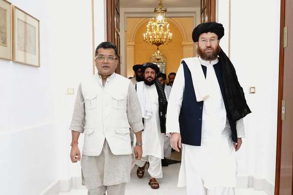 Taliban Agriculture Minister Meets Indian Deputy Foreign Minister in New Delhi