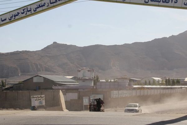 په کندهار کې صنعتکاران د کمزورو خدماتو او د فابریکو لپاره د امنیت له نشتوالي شکایت کوي