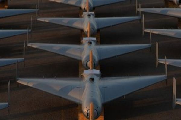 سنټکام په منځني ختیځ کې پرمختللې بېپېلوټه ډرون الوتکې ځای پر ځای کړې دي