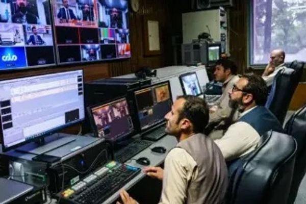 نی: افغان خبریالان د رسنیو په تاریخ کې تر ټولو سخت وضعیت تجربه کوي