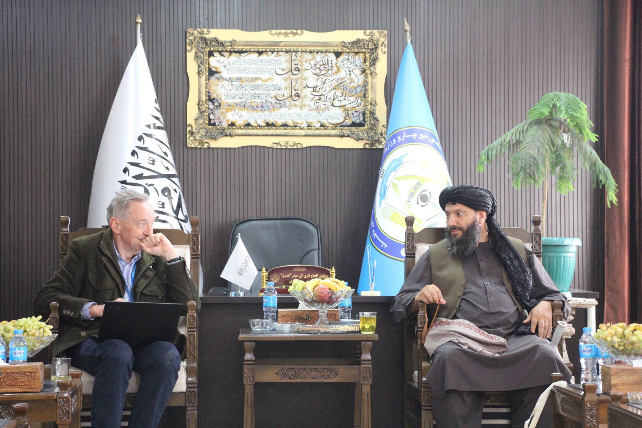 د بامیان تاریخي اثار او د طالبانو ناڅرګند اصول؛ د یونسکو له پلاوي د طالبانو نوې غوښتنه