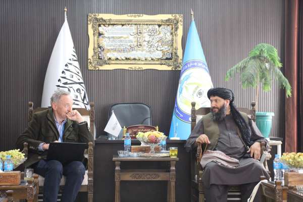 د بامیان تاریخي اثار او د طالبانو ناڅرګند اصول؛ د یونسکو له پلاوي د طالبانو نوې غوښتنه
