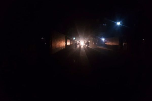 تیاره کابل او ژمی: د برېښنا پر دوامداره پرچاویو د کابل اوسېدونکي له ستونزو سره مخ دي