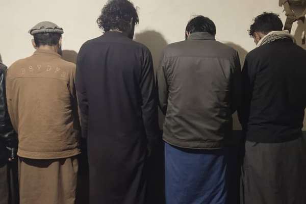 طالبان وايي په ننګرهار کې یې د تخریبي کړنو ۵ کسیزه ډله نیولې ده