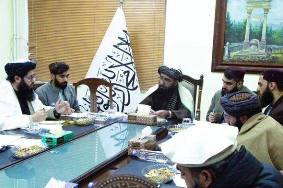 د طالبانو اقتصادي کمیسیون ویلي، چې فراه ولایت کې ګمرک ته نوي تاسیسات جوړوي