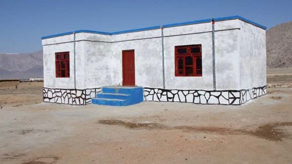 لغمان کې راستنو شویو کډوالو او داخلي بې ځایه شویو کورنیو ته ۲۱۱ کورونه جوړ شوي