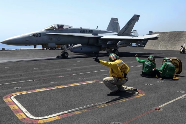 الولايات المتحدة تعلن بدء عملية عسكرية ضد شبكات تهريب المخدرات