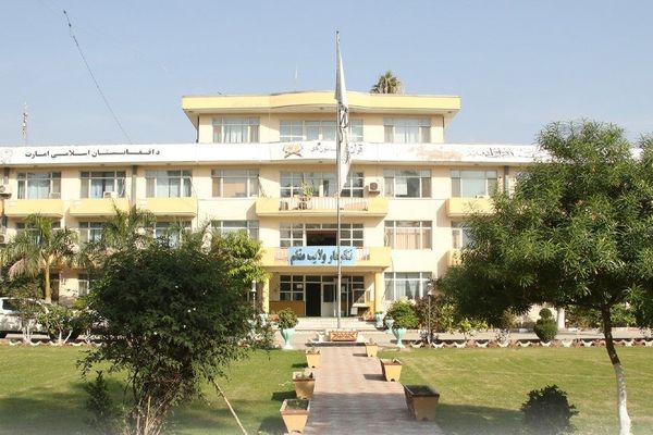 هبت الله په ننګرهار کې یوې مدرسې ته ۳۰ جریبه ځمکه ورکړه