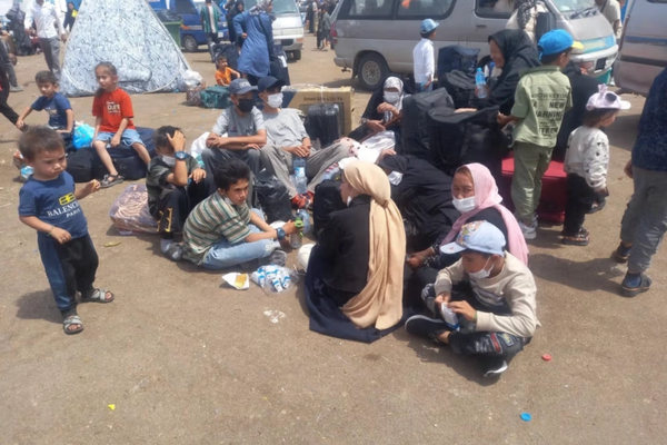 Mass Return Of Afghan Migrants Continues With 20000 Arrivals In One Day