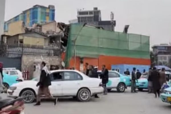 طالبان تهدم سينما أريانا التراثية في كابل