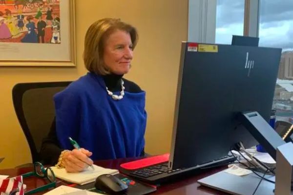 US Senator Introduces Bill To Deny Taliban Access To US Aid