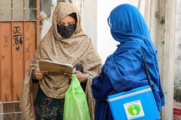 په پاکستان کې د ګوزڼ ضد واکسینو مخنیوی په قانوني توګه «جرم» بلل شوی
