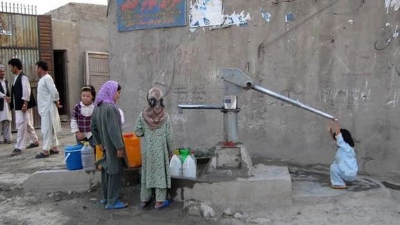 په کابل کې د اوبو د کچې ټېټېدل؛ خلک یې کډوالۍ او بېځایه کېدو ته اړ کړي