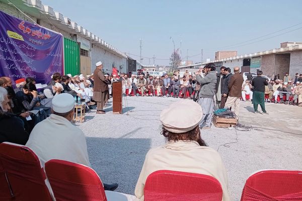 د خیبر پښتونخوا مشرانو د تیراه بېکوره شوو د ستونزو د حل لپاره «خیبر قومي جرګه» جوړه کړې