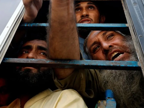 Pakistan Refuses to Review Mass Deportation Programme Of Afghan Refugees