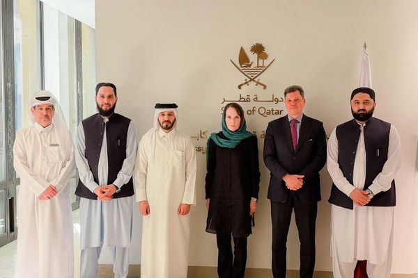 سفارت قطر نشستی با نمایندگان یوناما و طالبان برگزار کرد