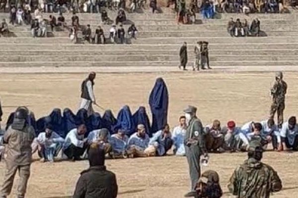 Taliban Hand Public Floggings To 24 People In Sar-e Pul, Laghman