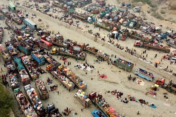 طالبان وايي تر اوسه یې پر څه باندې ۳۱ زره راستنو شویو کډوالو د استوګنې نمرې وېشلي