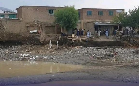 خوست ولايت کې ورښتونو او سېلابونو خلکو ته مالي زيانونه اړولي