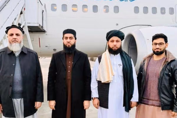 د طالبانو د روغتیا وزارت یو چارواکی ترکیې ته په رسمي سفر تللی