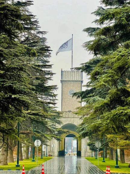 طالبانو پر خلکو غږ کړی چې اسلامي نظام پر وړاندې د دسیسو د عملي کېدو مخه ونیسي