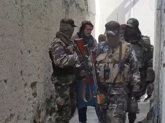 طالبان مردم را «تهدید» کردند از بازرسی خانه به خانه فیلم و عکس نگیرند