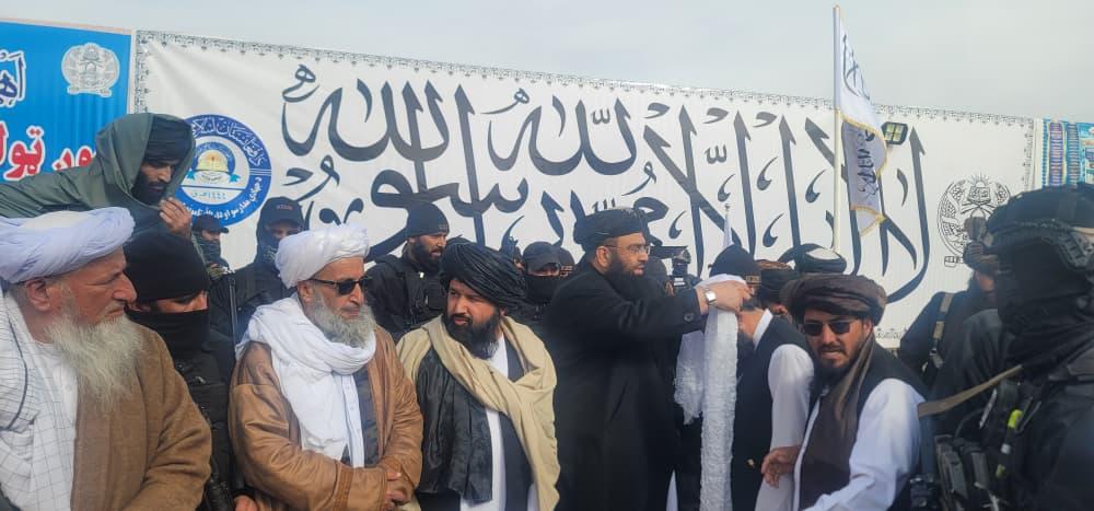 مولوي عبدالکبیر: نړۍ دې زموږ د نظام په جوړښت کې لاسوهنه نه کوي