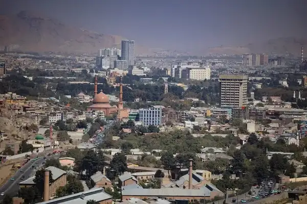 مقام طالبان در بدخشان که به اتهام رابطه خارج از ازدواج در کابل بازداشت شده بود، آزاد شد
