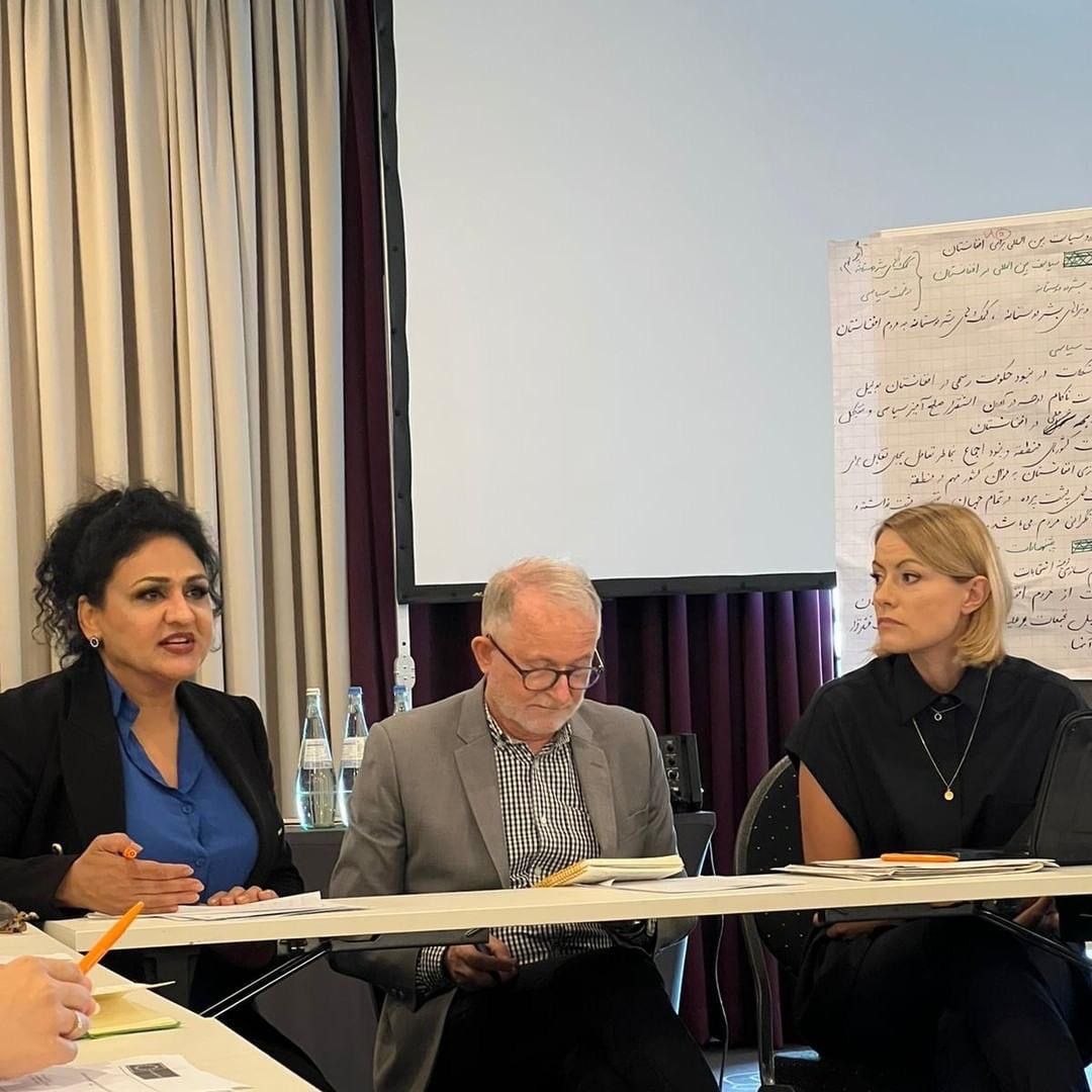 جرمني کې افغان فعالانو د ملګرو ملتونو له راپور ورکوونکي غوښتي، چې د افغان ښځو غږ اوچت کړي