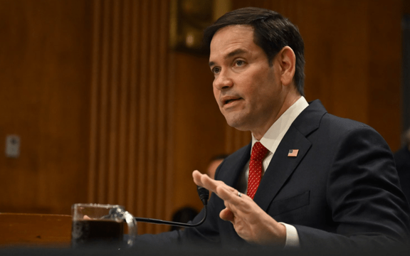 د ټرمپ د ادارې خبرداری: ترهګر او ملاتړي به یې له متحده ایالاتو وشړل شي