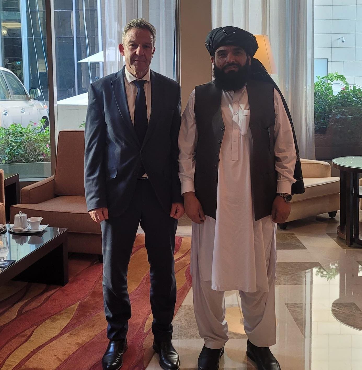 سهېل شاهین: د یوناما له مرستیال سره مې په دوحه کې د افغانستان په اړه رغنده خبرې وکړې